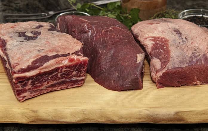Tips for choosing and thawing meat
